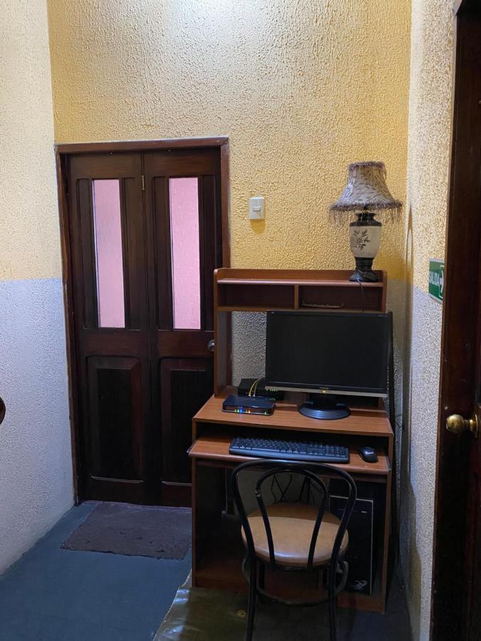 Hostal Puerto Azul Manta Eksteriør bilde